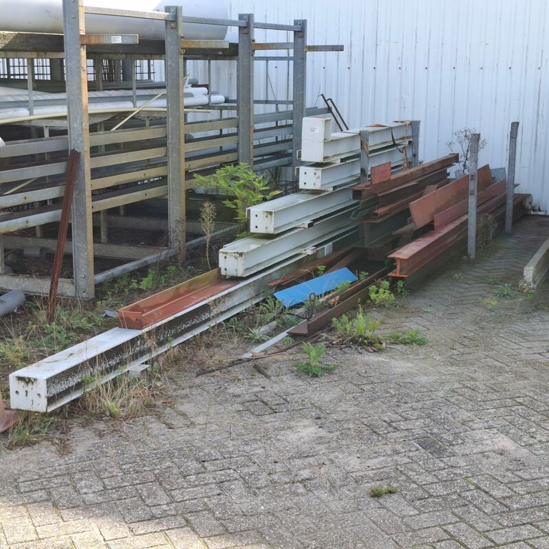Partij metalen profielen – kavel bij Onlineveilingmeester, Smilde