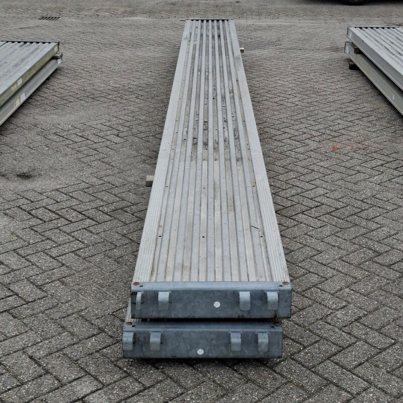2x Loopbrug Layher – foto 2 – kavel bij Onlineveilingmeester, Smilde