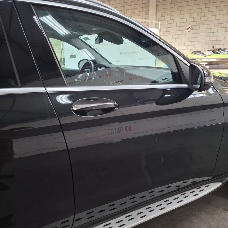 Personenauto, Mercedes-Benz, GLC-klasse, 300e 4MATIC Premium Plus, 2021 – foto 7 – kavel bij Domeinen Roerende Zaken, Soesterberg