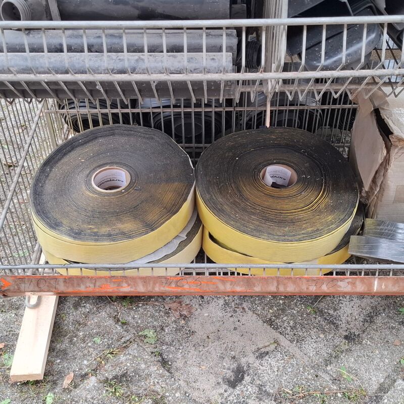 Ca. 12x Draadmand met divers materiaal – foto 6 – kavel bij Onlineveilingmeester, Smilde