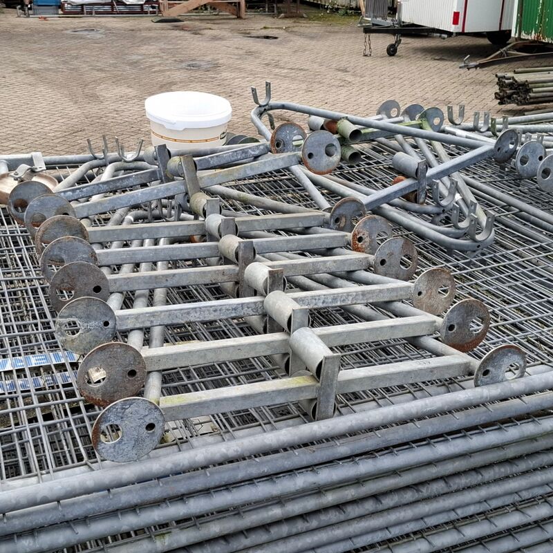 Ca. 26x Bouwhek in transportbok – foto 9 – kavel bij Onlineveilingmeester, Smilde