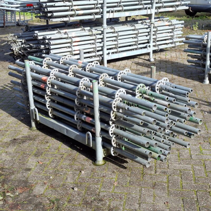 Ca. 52x Staanders met pen, Layher, Allround | 200cm (ring 50), in transportbok – kavel bij Onlineveilingmeester, Smilde