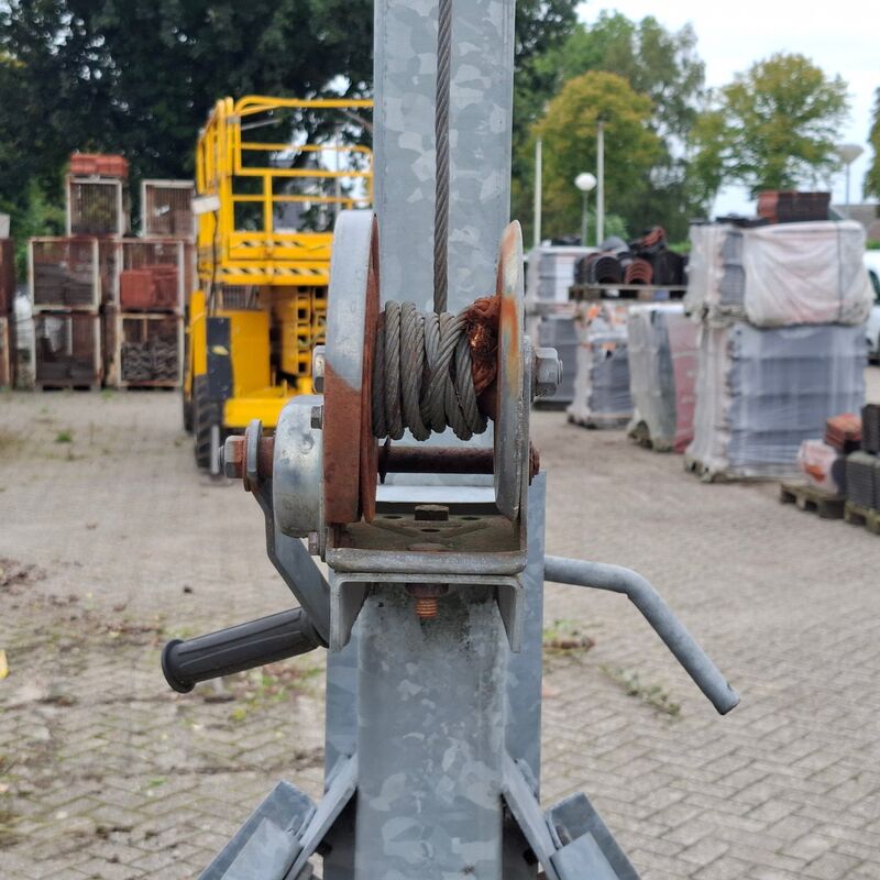 Uitschuifbare lichtmast – foto 6 – kavel bij Onlineveilingmeester, Smilde