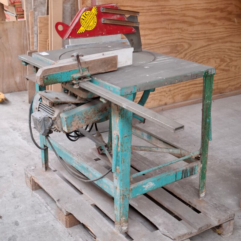 Elektrische zaagtafel – foto 3 – kavel bij Onlineveilingmeester, Smilde