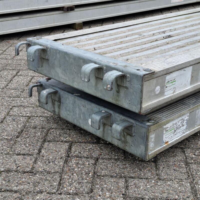 2x Loopbrug Layher – foto 4 – kavel bij Onlineveilingmeester, Smilde