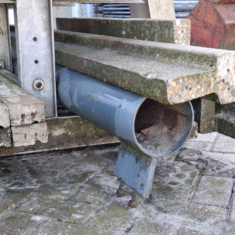 Partij betonnen profielen met stelling – foto 7 – kavel bij Onlineveilingmeester, Smilde