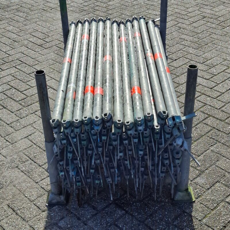 Partij O-liggers, Layher, Allround | 140cm, in transportbok – foto 5 – kavel bij Onlineveilingmeester, Smilde