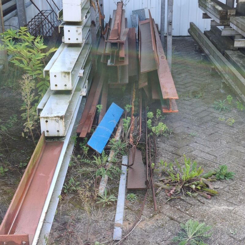 Partij metalen profielen – foto 9 – kavel bij Onlineveilingmeester, Smilde