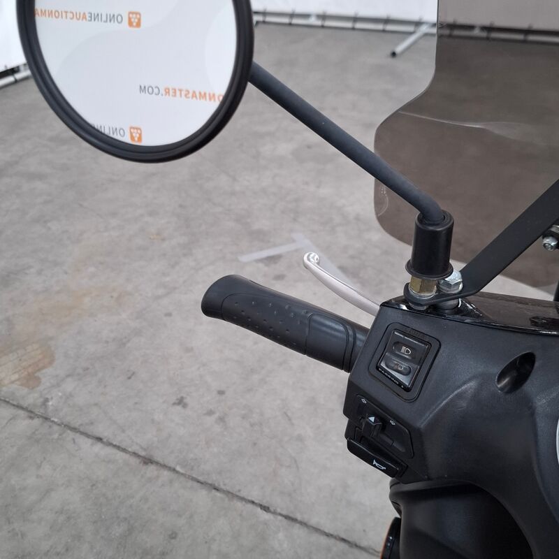 Bromfiets, SYM, Fiddle II, 2020 – foto 10 – kavel bij Domeinen Roerende Zaken, Soesterberg