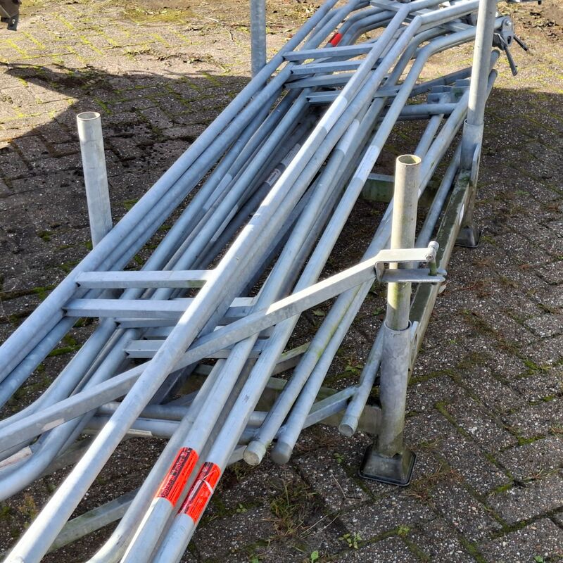 Ca. 13x Bordestrap leuning, Layher, Allround | 257 cm, in transportbok – foto 4 – kavel bij Onlineveilingmeester, Smilde