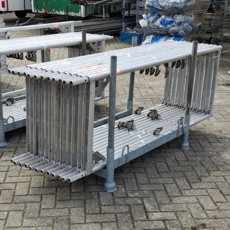 Ca. 100m2 Renovatiesteiger, Layher, Blitz – foto 5 – kavel bij Onlineveilingmeester, Smilde