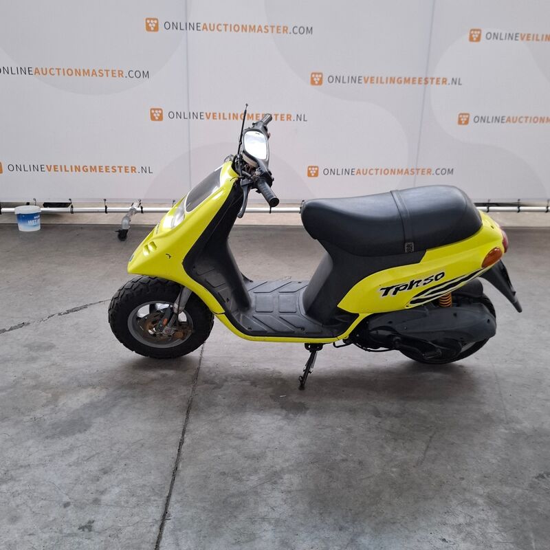Motorscooter, Piaggio, Typhoon – foto 5 – kavel bij Domeinen Roerende Zaken, Soesterberg