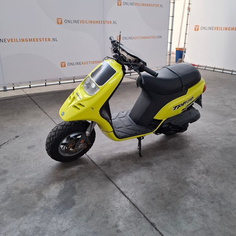 Motorscooter, Piaggio, Typhoon – foto 4 – kavel bij Domeinen Roerende Zaken, Soesterberg