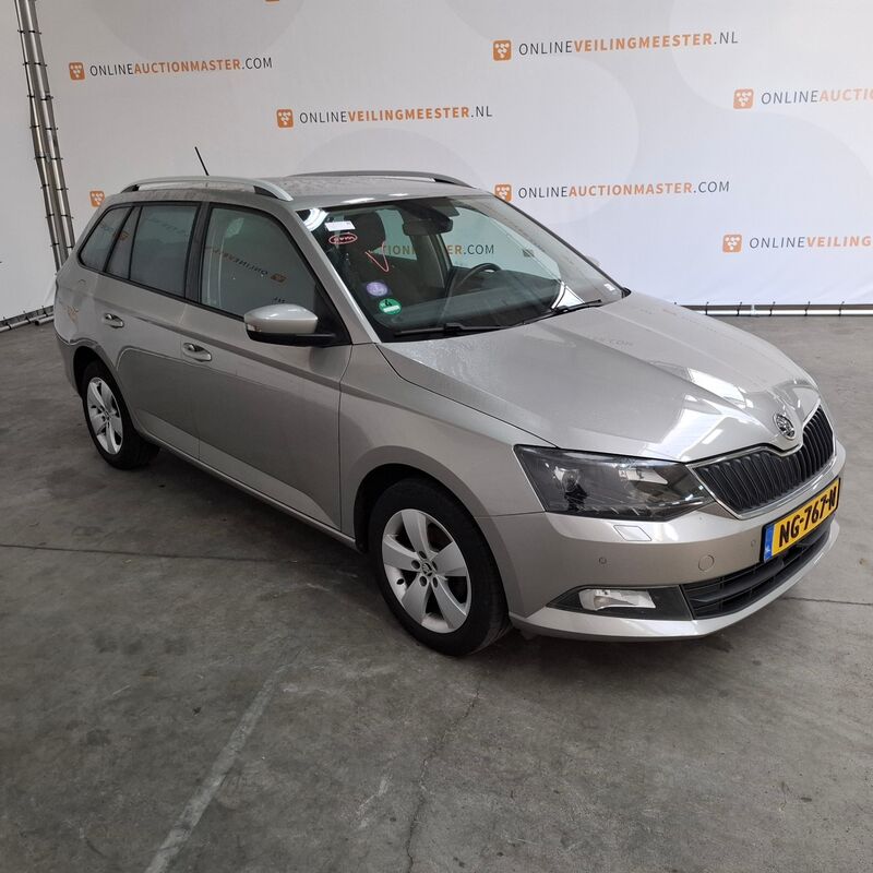 Personenauto, Skoda, Fabia Combi, 1.2 TSI Style Businessline, 2017 – foto 3 – kavel bij Domeinen Roerende Zaken, Soesterberg
