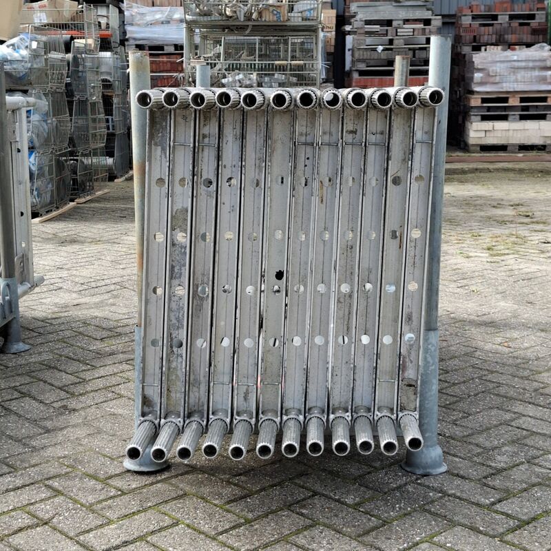 Ca. 100m2 Renovatiesteiger, Layher, Blitz – foto 6 – kavel bij Onlineveilingmeester, Smilde