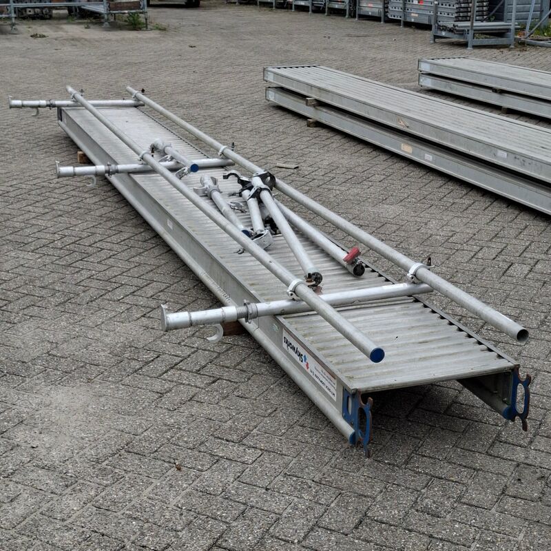 2x Loopvloer met diverse toebehoren, Skyworks – foto 5 – kavel bij Onlineveilingmeester, Smilde