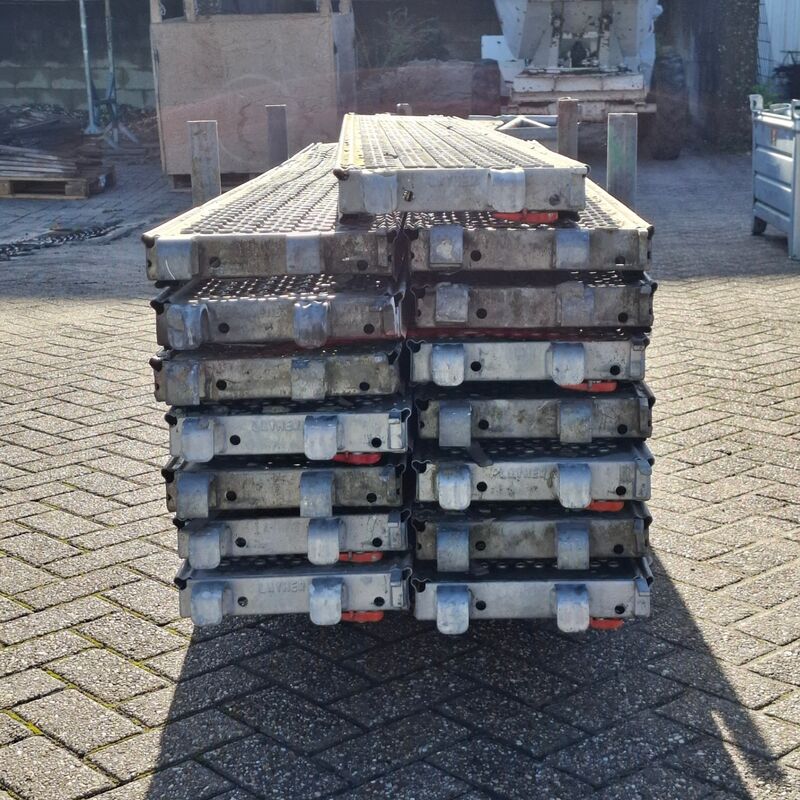 Ca. 15x O-roostervloer, Layher, Allround | 257x32 cm, in transportbok – foto 5 – kavel bij Onlineveilingmeester, Smilde