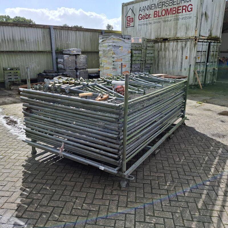 Ca. 27x Bouwhek in transportbok – foto 3 – kavel bij Onlineveilingmeester, Smilde