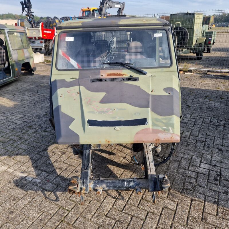 Voertuig, incompleet, Mercedes Benz, 290GD – foto 6 – kavel bij Domeinen Roerende Zaken, Soesterberg