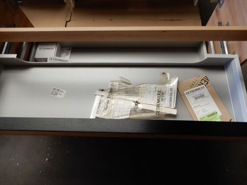 Wastafel onderkast, Detremmerie, No limit, vintage oak – foto 6 – kavel bij Onlineveilingmeester, Assen