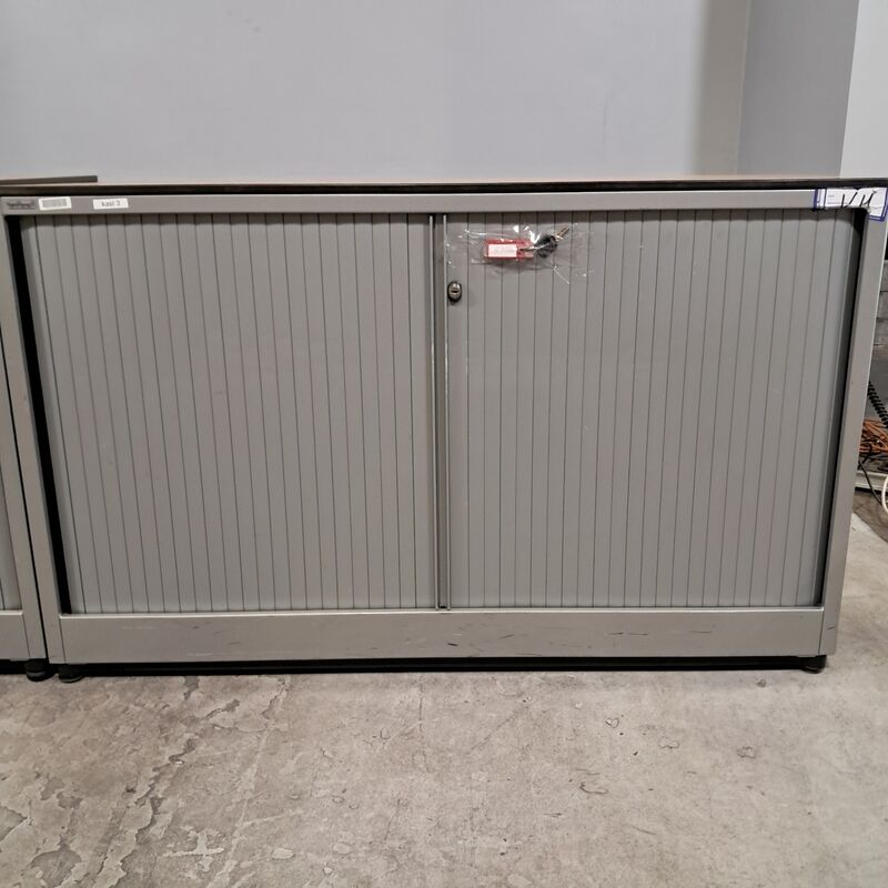 2x Jaloeziekast, Ahrend – foto 2 – kavel bij Domeinen Roerende Zaken, Groningen