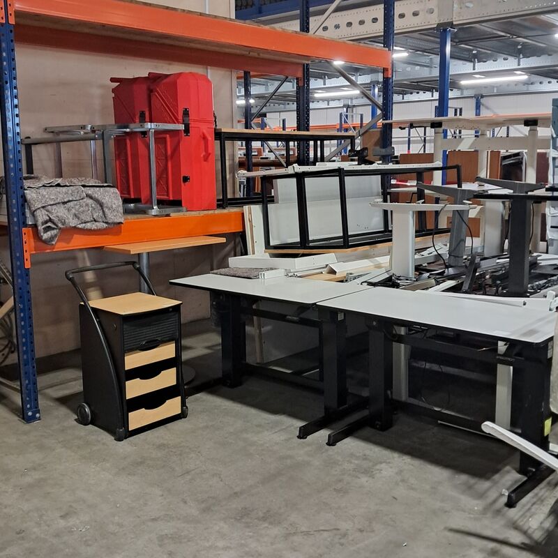 Partij kantoormeubilair, O.a. Ergotron – foto 8 – kavel bij Domeinen Roerende Zaken, Groningen