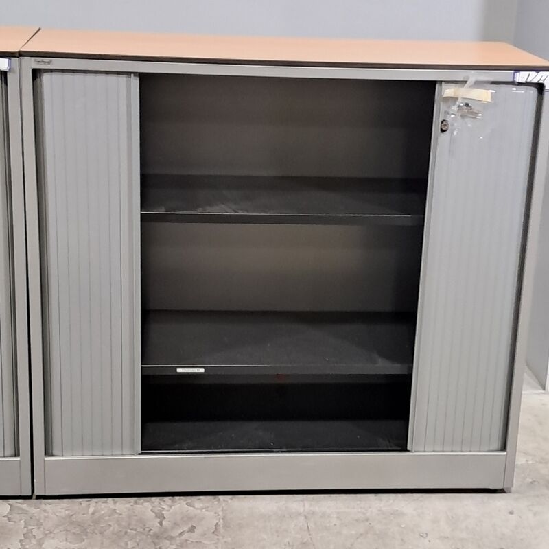 2x Jaloeziekast, Ahrend – foto 2 – kavel bij Domeinen Roerende Zaken, Groningen
