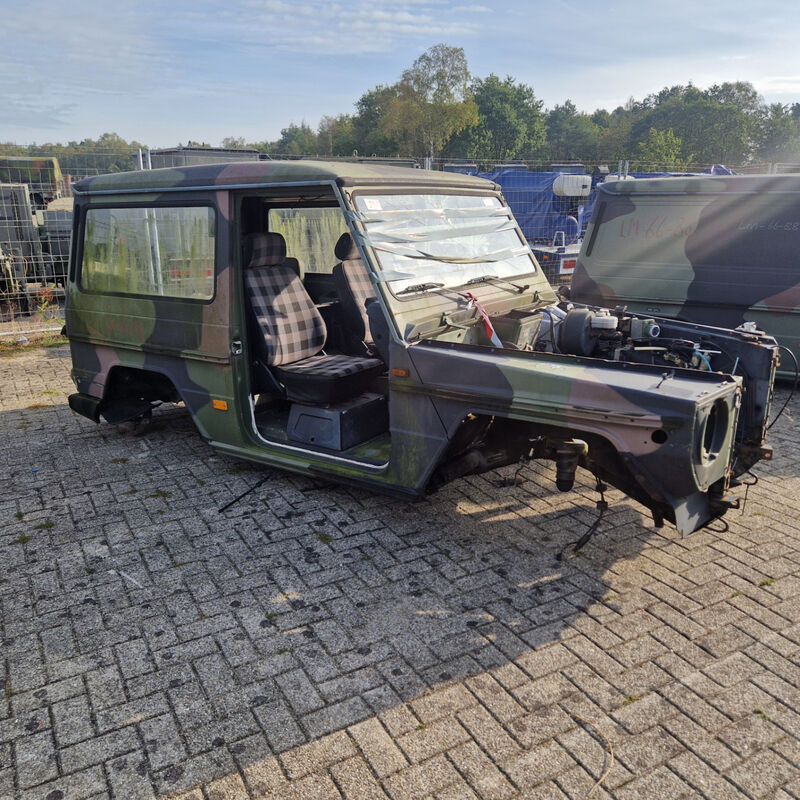 Voertuig, incompleet, Mercedes-Benz, 290GD, 1994 – foto 6 – kavel bij Domeinen Roerende Zaken, Soesterberg