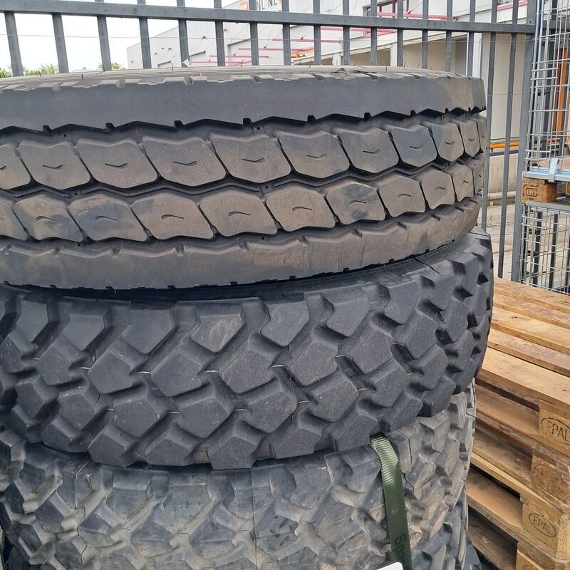 5x Vrachtwagenband, Michelin, o.a XZL – foto 5 – kavel bij Domeinen Roerende Zaken, Groningen