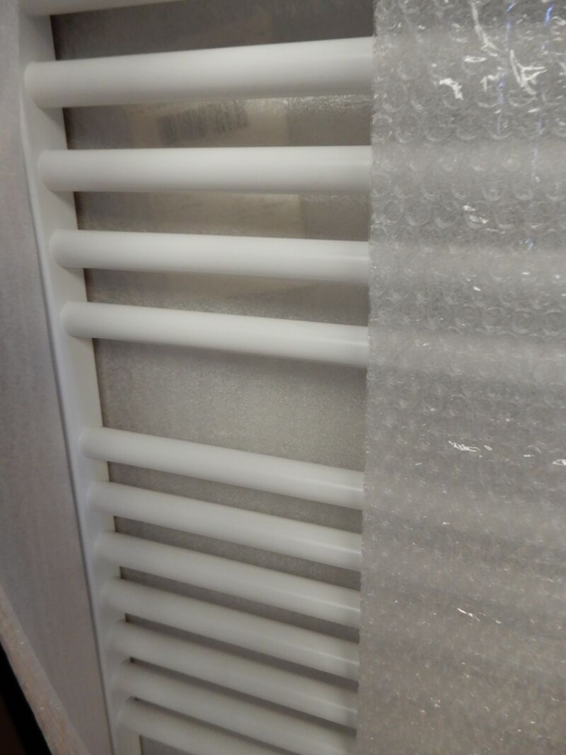 Elektrische Handdoekradiator, Vasco, Bathline BB-EL, wit, 1714x500 – foto 2 – kavel bij Onlineveilingmeester, Assen