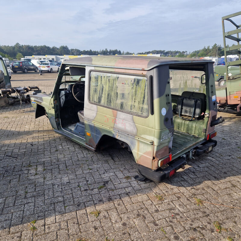Voertuig, incompleet, Mercedes-Benz, 290GD, 1994 – foto 3 – kavel bij Domeinen Roerende Zaken, Soesterberg