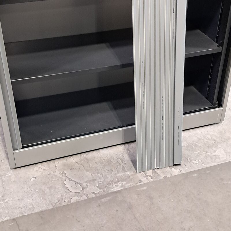 3x Jaloeziekast, Ahrend – foto 3 – kavel bij Domeinen Roerende Zaken, Groningen