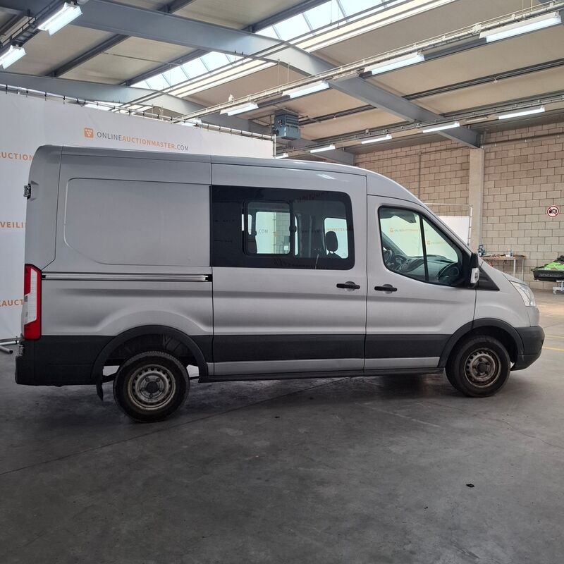 Bedrijfsauto, Ford, Transit, 2016 – foto 4 – kavel bij Domeinen Roerende Zaken, Soesterberg