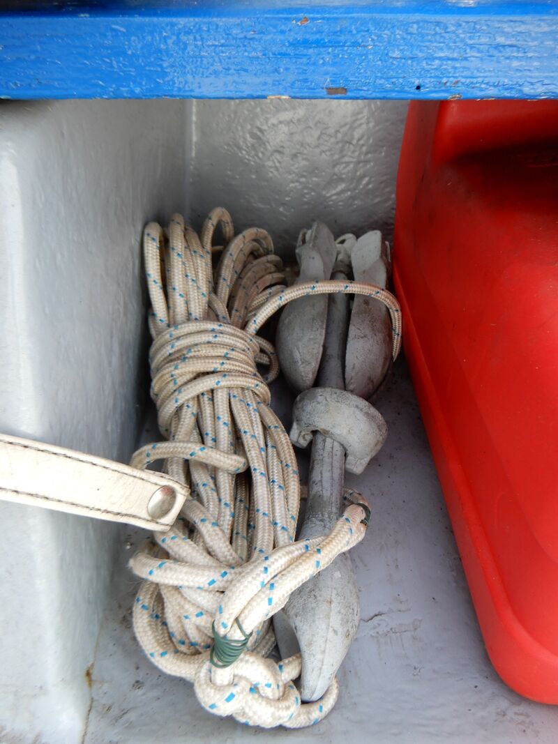 Boot met motor, trailer en diverse benodigdheden, blauw – foto 10 – kavel bij Onlineveilingmeester, Assen