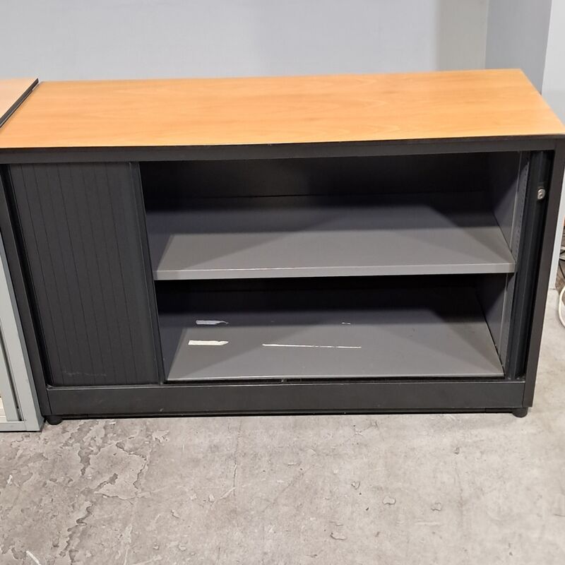 2x Jaloeziekast – foto 2 – kavel bij Domeinen Roerende Zaken, Groningen