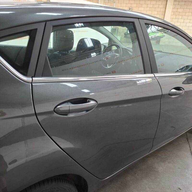 Personenauto, Ford, Fiesta, 1.0 EcoBoost Titanium, 2016 – foto 9 – kavel bij Domeinen Roerende Zaken, Soesterberg