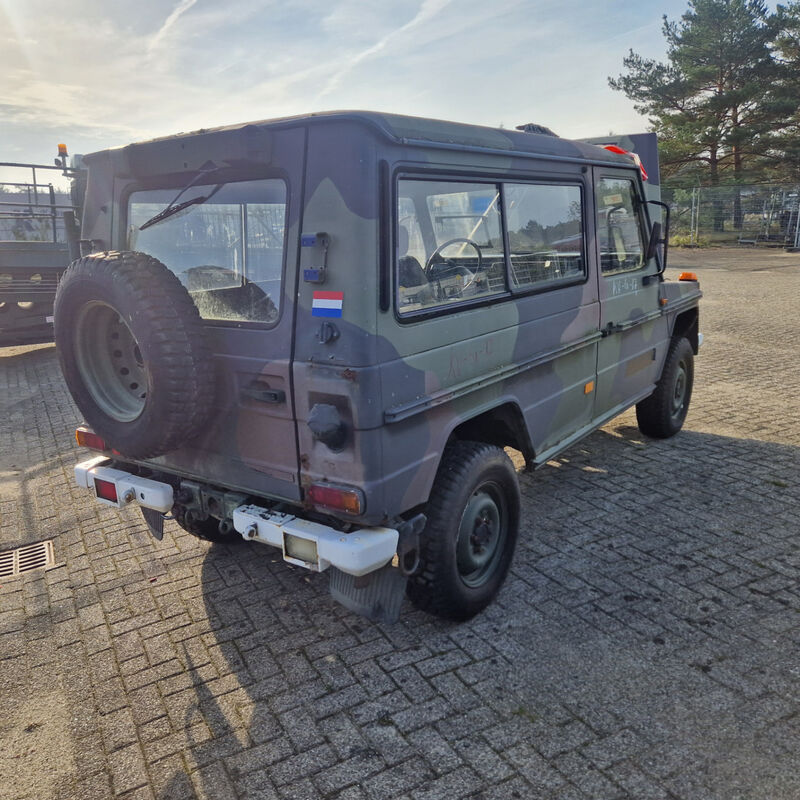 Voertuig, incompleet, Mercedes Benz, 290GD, 1996 – foto 6 – kavel bij Domeinen Roerende Zaken, Soesterberg