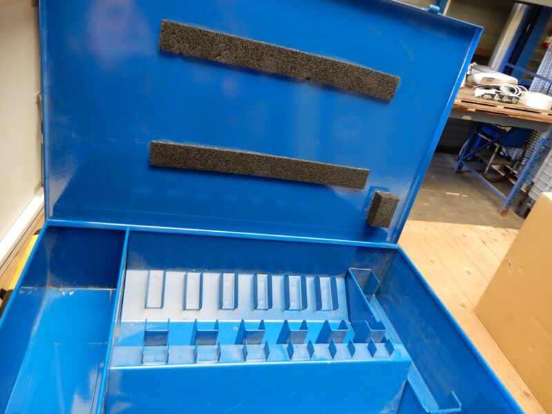 2x Uponor koffer, Uponor, Tool, blauw – foto 5 – kavel bij Onlineveilingmeester, Assen