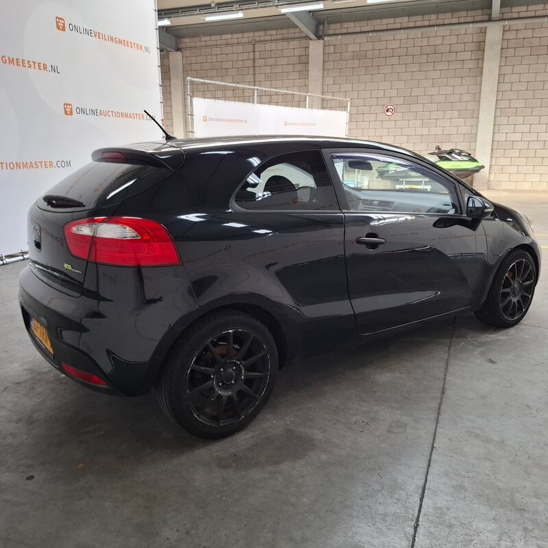 Personenauto, Kia, Rio, 1.2 CVVT Plus Pack, 2012 – foto 8 – kavel bij Domeinen Roerende Zaken, Soesterberg