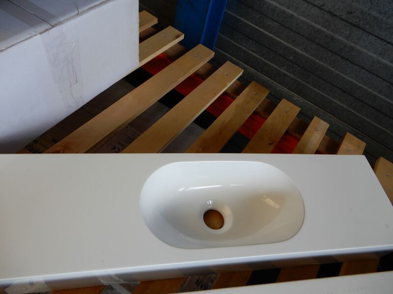 Fontein planchet, wit – foto 2 – kavel bij Onlineveilingmeester, Assen