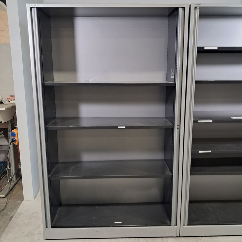 2x Jaloeziekast, Ahrend – foto 2 – kavel bij Domeinen Roerende Zaken, Groningen