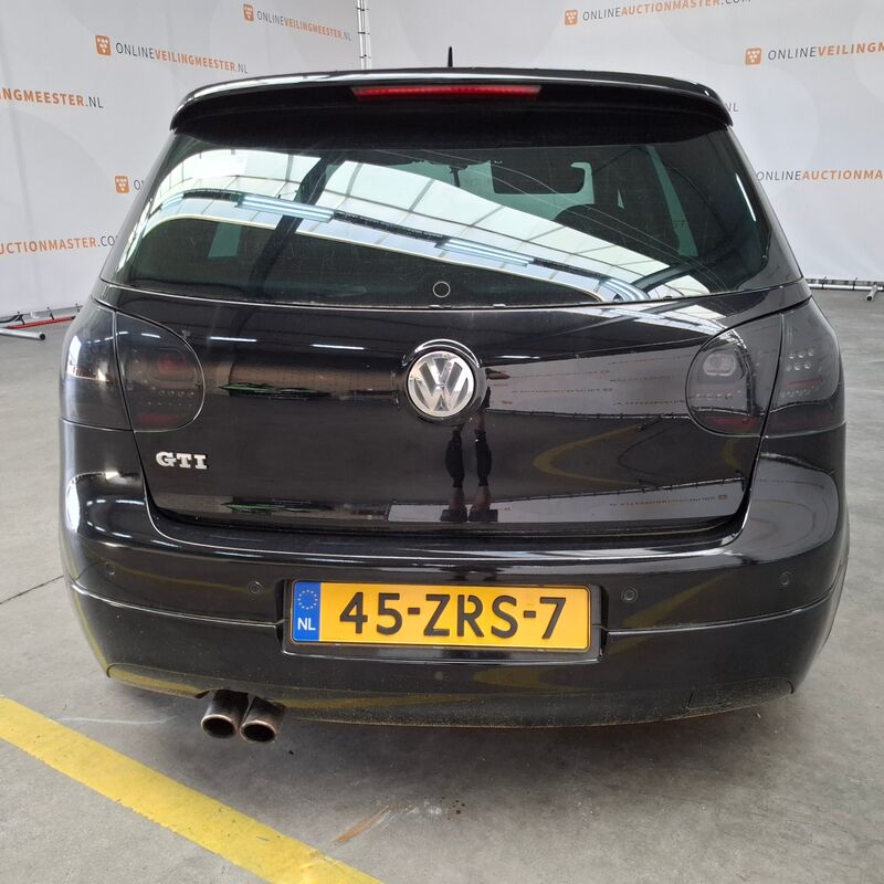 Personenauto, Volkswagen, Golf, 2.0 TFSI GTI, 2005 – foto 9 – kavel bij Domeinen Roerende Zaken, Soesterberg