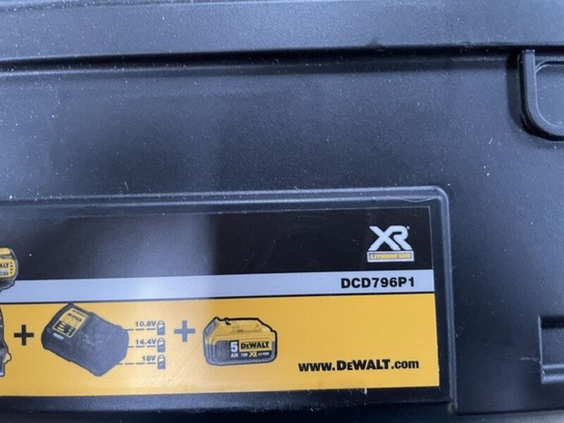 Accu klopboormachine + 100-delige bit/boren set, De Walt, DCD796P1 – foto 2 – kavel bij Onlineveilingmeester, Raalte