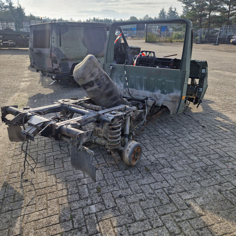 Voertuig, incompleet, Mercedes Benz, 290GD – foto 5 – kavel bij Domeinen Roerende Zaken, Soesterberg