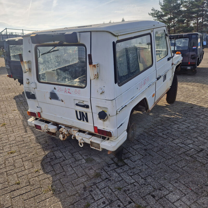 Voertuig, incompleet, Mercedes-Benz, 290GD – foto 5 – kavel bij Domeinen Roerende Zaken, Soesterberg