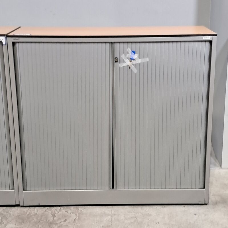 3x Jaloeziekast, Ahrend – foto 5 – kavel bij Domeinen Roerende Zaken, Groningen
