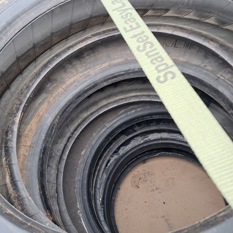 4x Vrachtwagenband, Michelin, XZL – foto 4 – kavel bij Domeinen Roerende Zaken, Groningen
