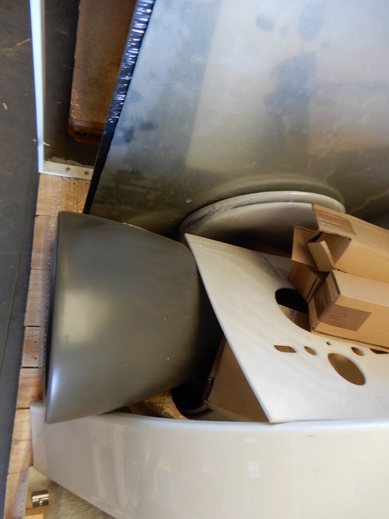 Palletkooi met diverse sanitair restanten – foto 9 – kavel bij Onlineveilingmeester, Assen