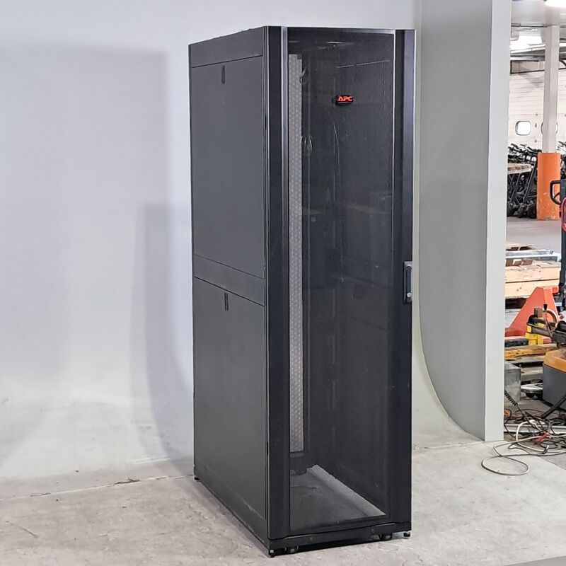 Patchkast, APC, E242296 – foto 2 – kavel bij Domeinen Roerende Zaken, Groningen