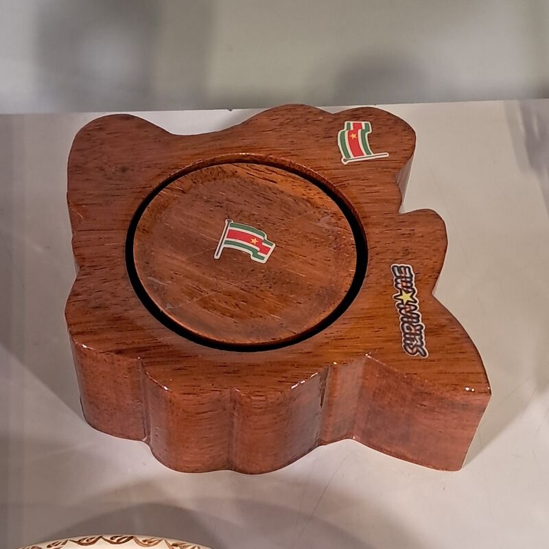 Partij diverse decoratie – foto 4 – kavel bij Domeinen Roerende Zaken, Groningen